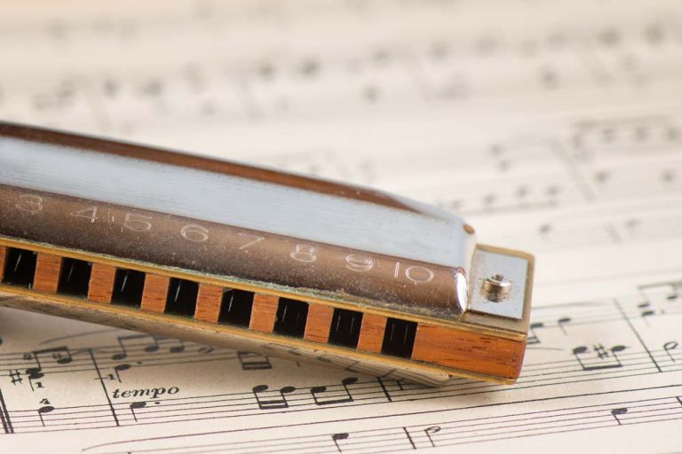 blues-harp-harmonica
